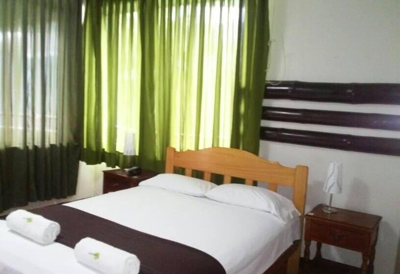 هتل Chanchamayo Inn