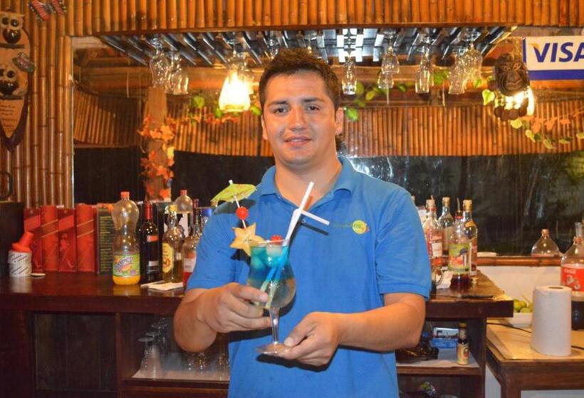 هتل Chanchamayo Inn