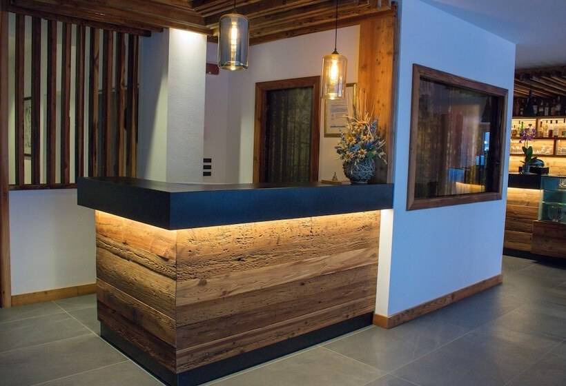 호텔 Edelweiss Alpine Nature