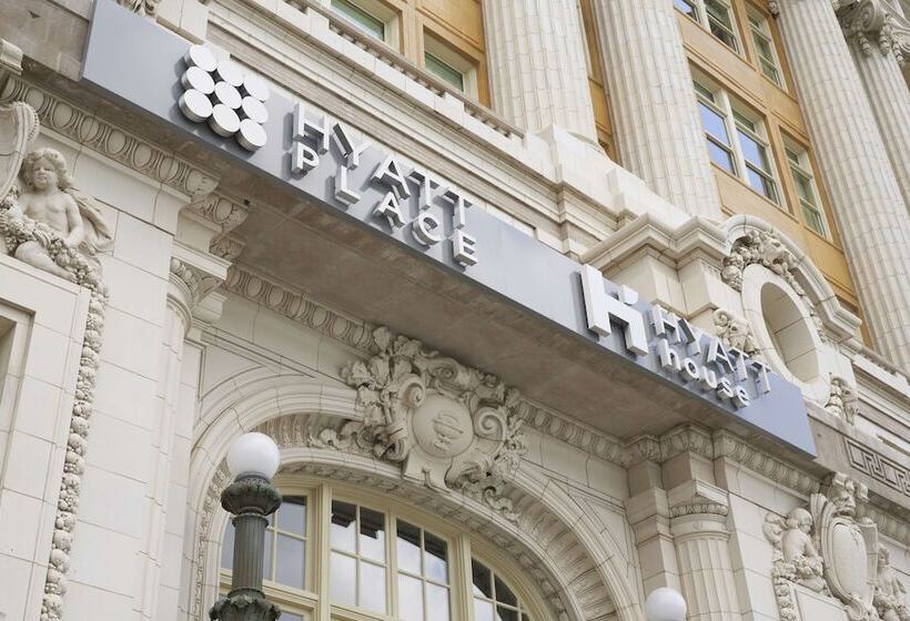 هتل Hyatt House Chicago Medical/university District