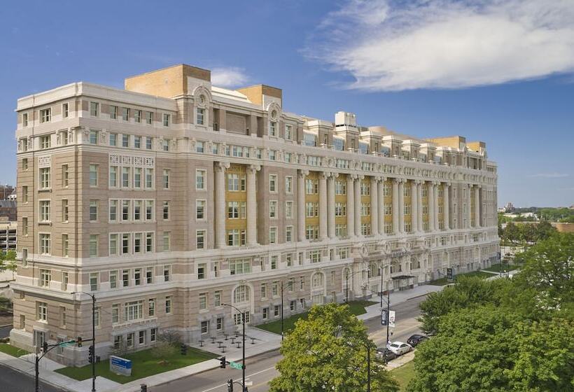 هتل Hyatt House Chicago Medical/university District