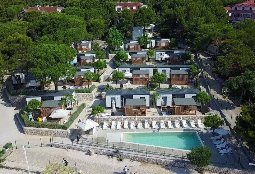 בית מלון כפרי Kozarica Adria Village