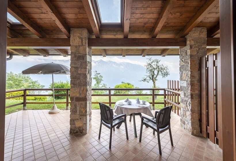 בית מלון כפרי Residence Pineta Campi