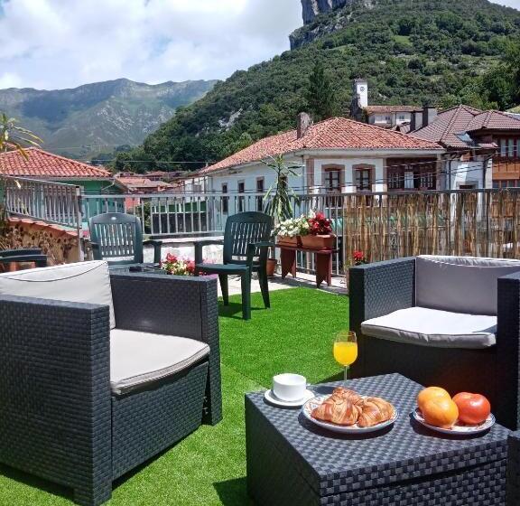 هتل Rural Cabrales