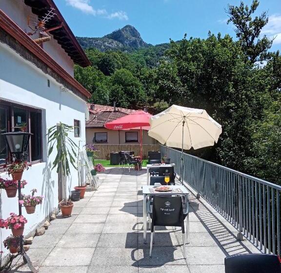 هتل Rural Cabrales