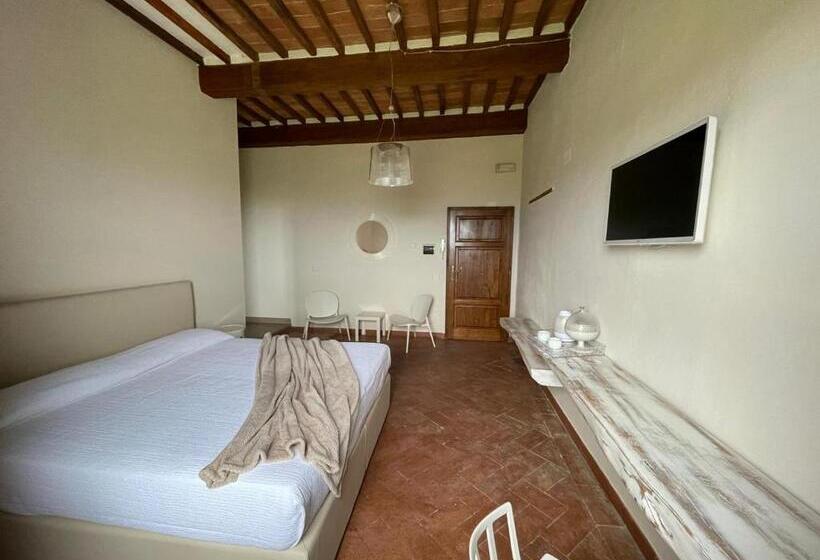 فندق ريفى Tenuta Di Montemassi Fattoria