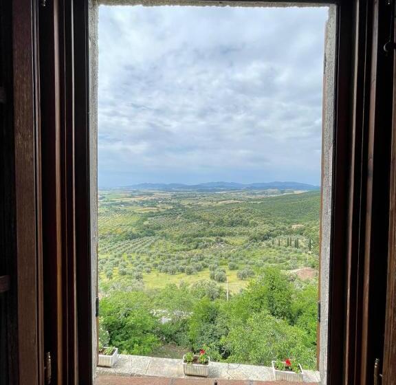 فندق ريفى Tenuta Di Montemassi Fattoria