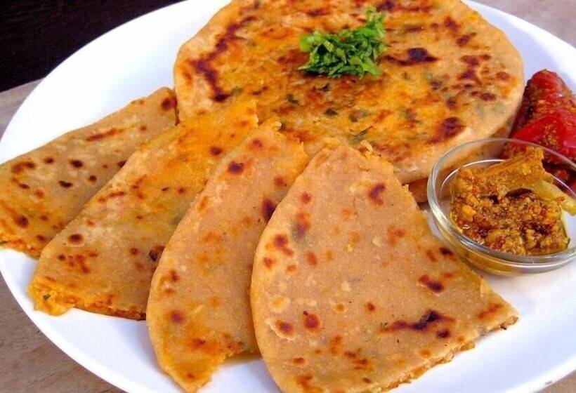 فندق Sai Mukut Service Apartment