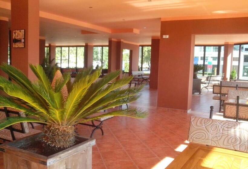 La Piazza Primorsko Rooms & Apartments