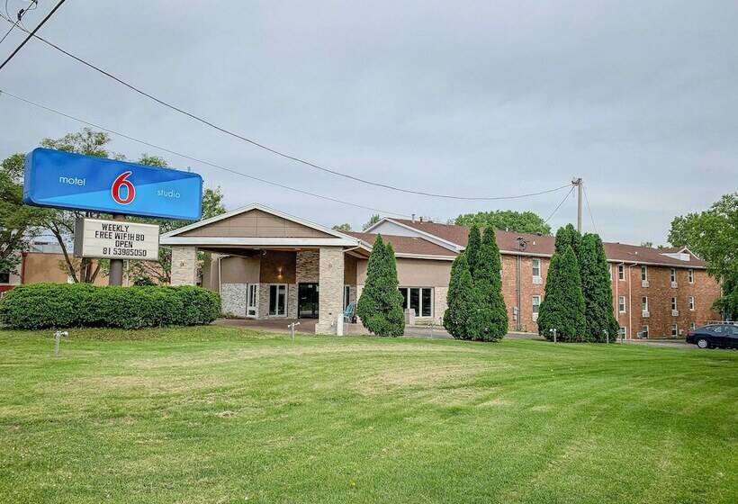 Motel 6 Rockford, Il