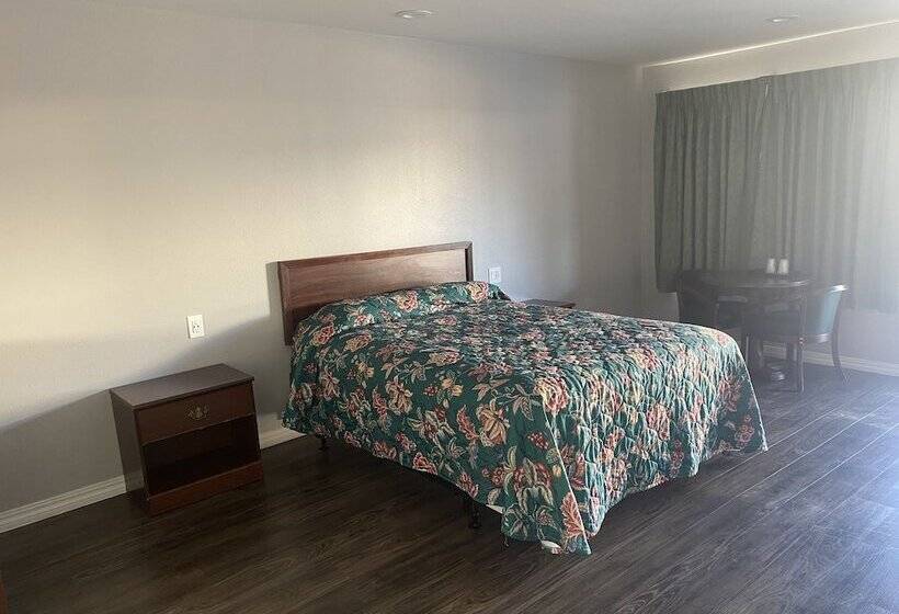 فندق على الطريق Sun Valley Inn