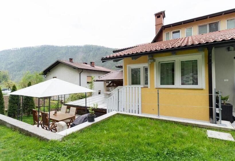 پانسیون Apartment Kanalec