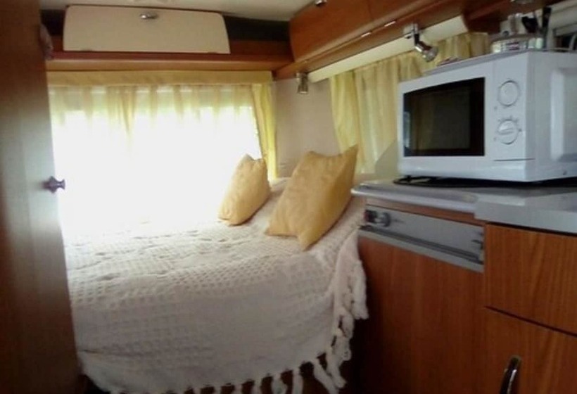 פנסיון Caravane Eriba Au Bord De L Eure