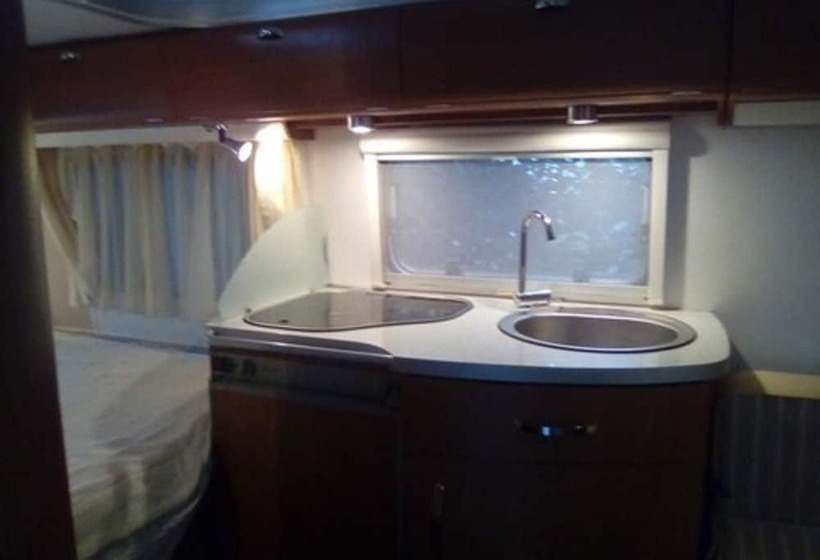 פנסיון Caravane Eriba Au Bord De L Eure