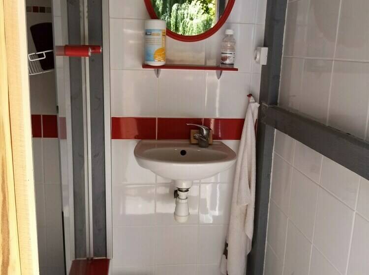 פנסיון Caravane Eriba Au Bord De L Eure