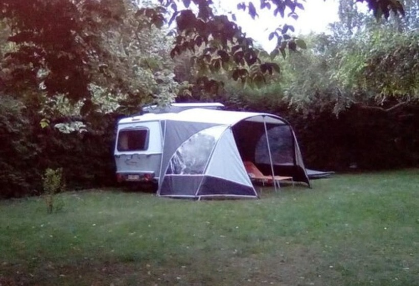 פנסיון Caravane Eriba Au Bord De L Eure