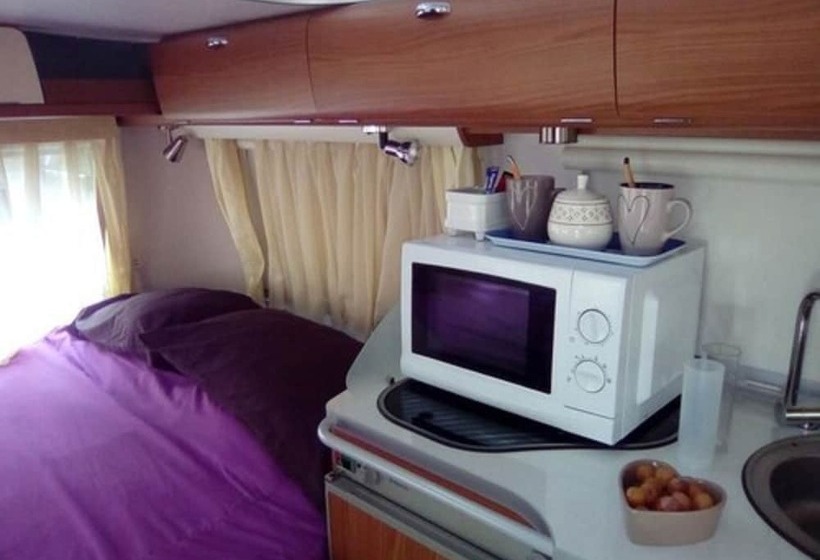 펜션 Caravane Eriba Au Bord De L Eure