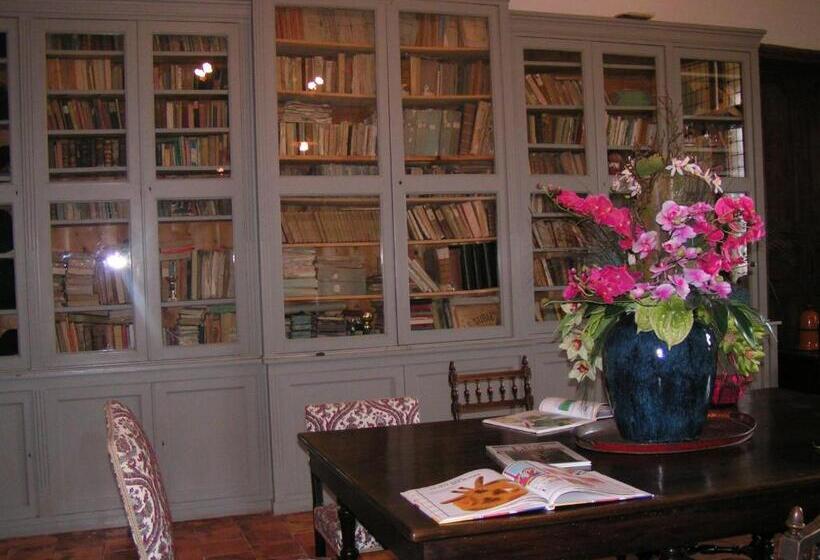 펜션 Château Moussoulens