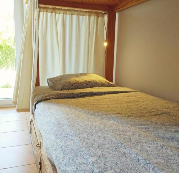 פנסיון Endless Summer Surf House