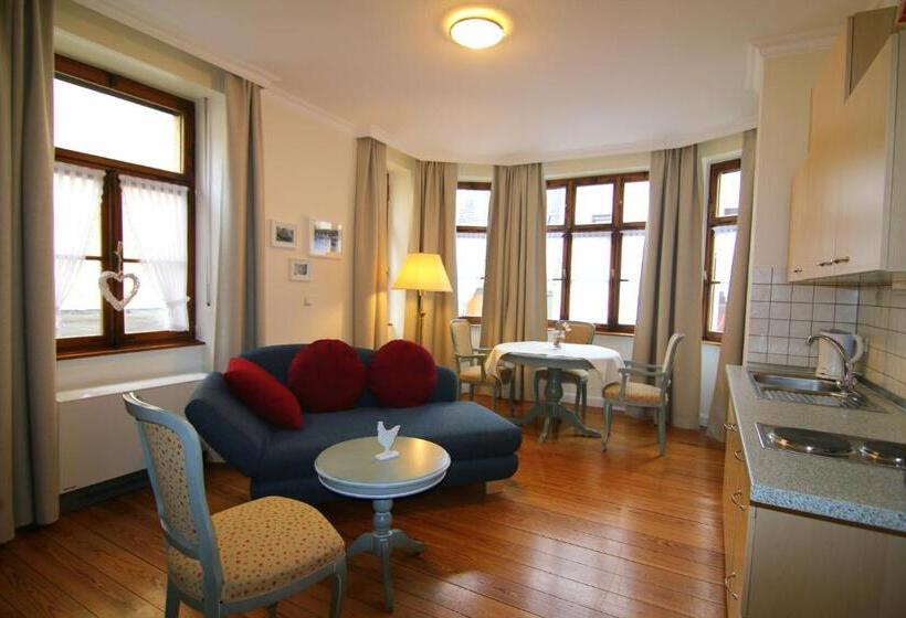 ペンション Ferienweingut Villa Hausmann