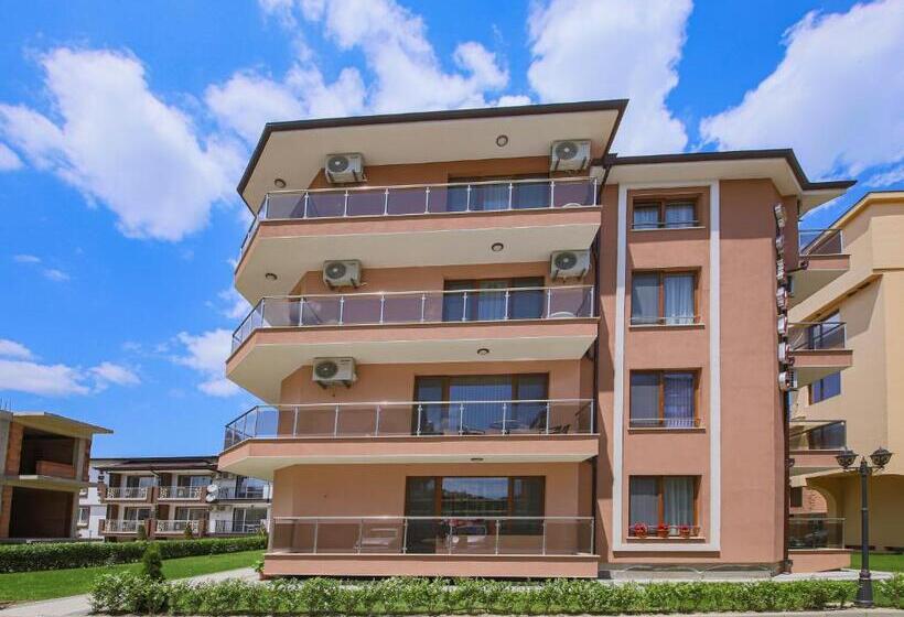 פנסיון Guesthouse Phoenix