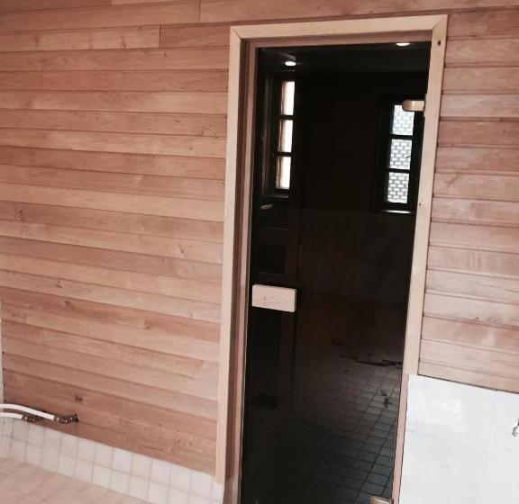 بنسيون Kerihovi   Hostel