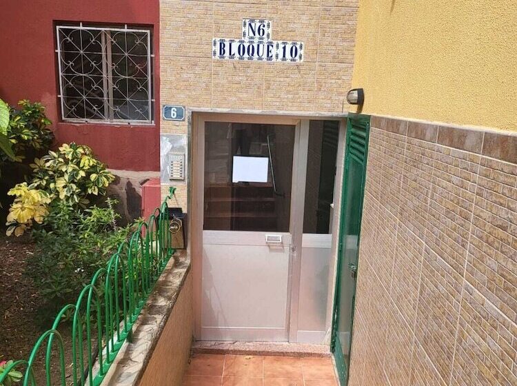 بنسيون Low Cost Room Las Llaves 3