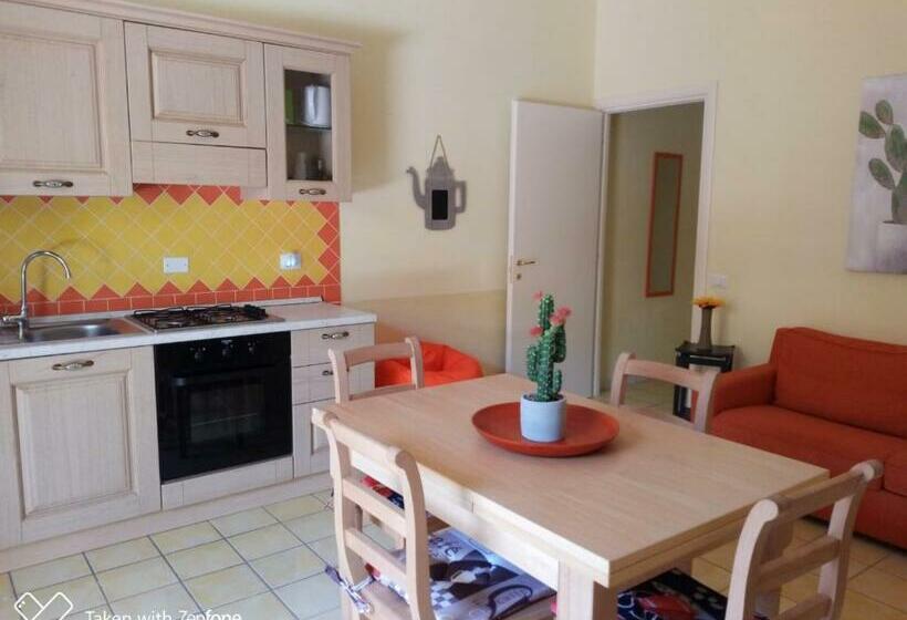 Пансион Luigi Apartments&rooms