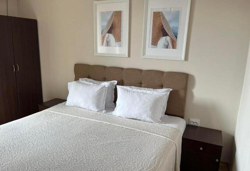 Пансион Red House Family