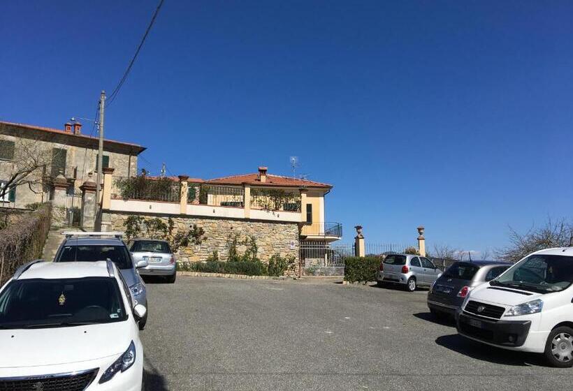 پانسیون Trilogy