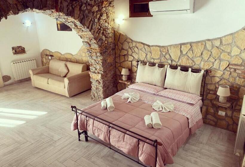 پانسیون Trilogy