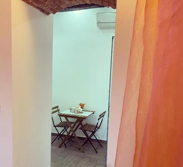 پانسیون Trilogy