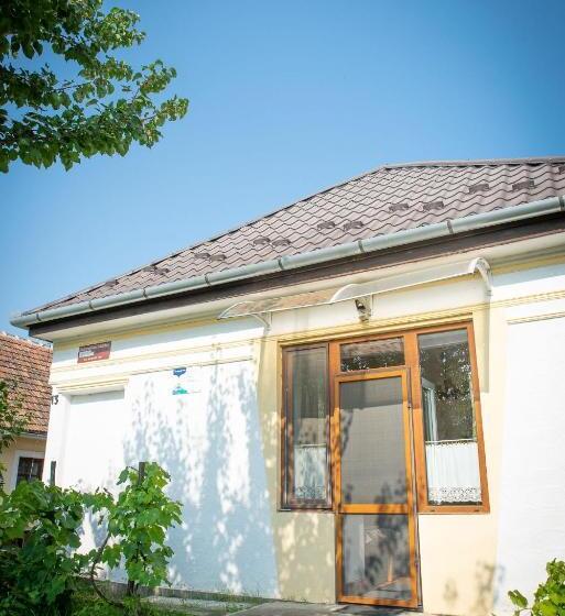 פנסיון Zempléni Szálláshely