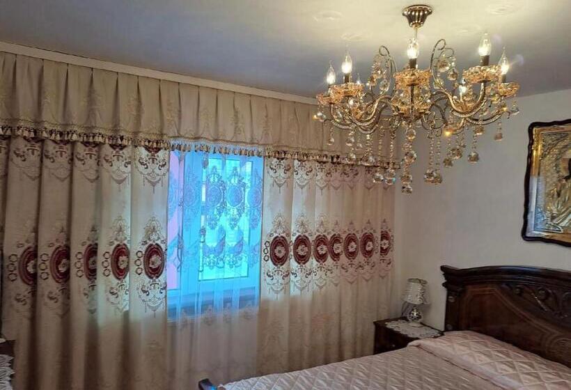 Pensiunea Floare De Bucovina