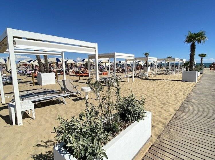 إقامة Costa Rica Bibione Spa