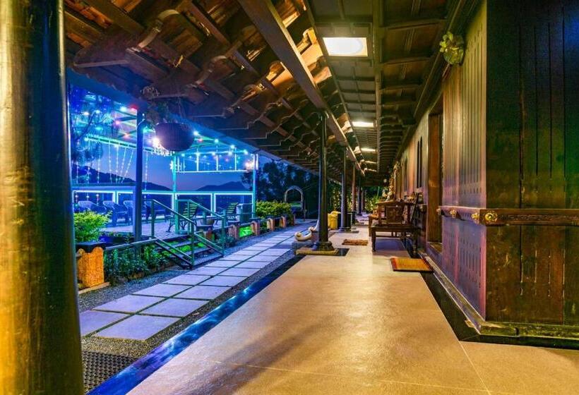 리조트 Castillo De Woods