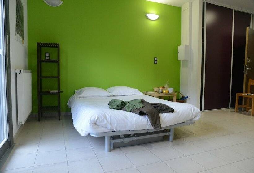 Курорт Village Vacances La Fontaine D Annibal