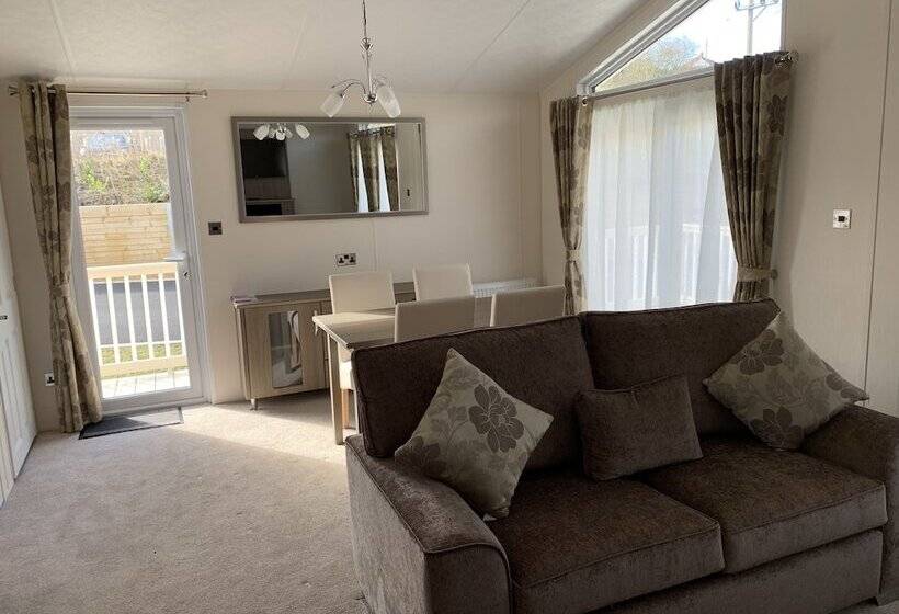 Riverside Rothbury Superior Lodge