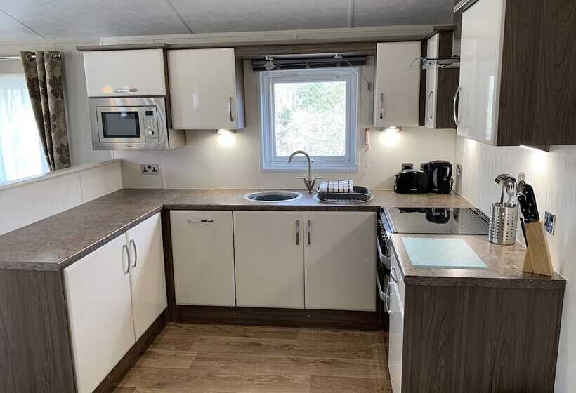 Riverside Rothbury Superior Lodge