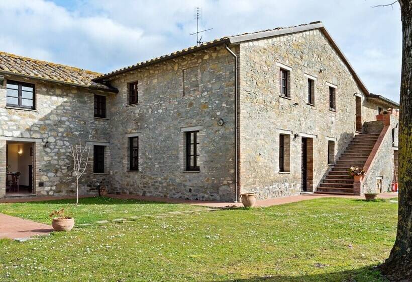 Vintage Apartment In Magione With Swimming Pool