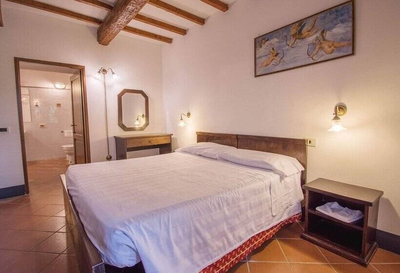 Vintage Apartment In Magione With Swimming Pool