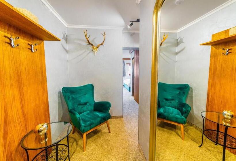 Wellness Hotel V Nebi