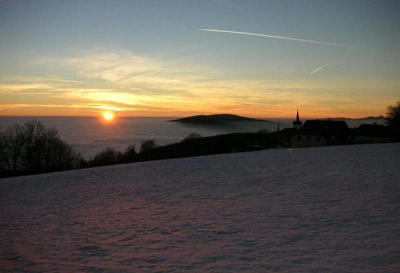 Wellness Hotel V Nebi