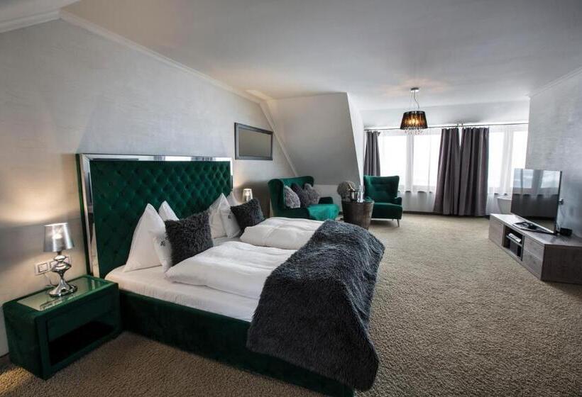 Wellness Hotel V Nebi