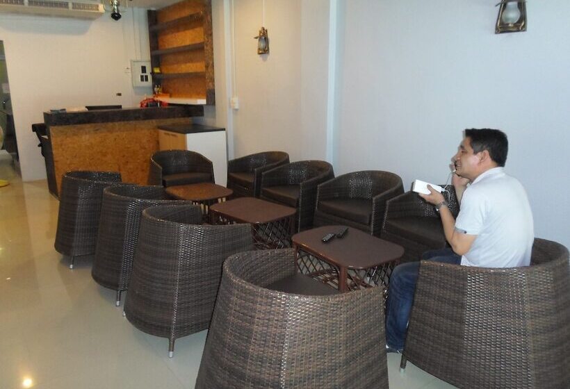 Aonang Chokdee Hostel