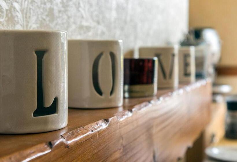 צימר Laurel Bank Guest House