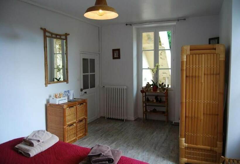 Bed and Breakfast Les Insolites De La Pouillyzotte