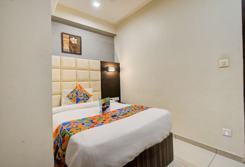 Fabhotel Royal Residency Sama  Savli Rd