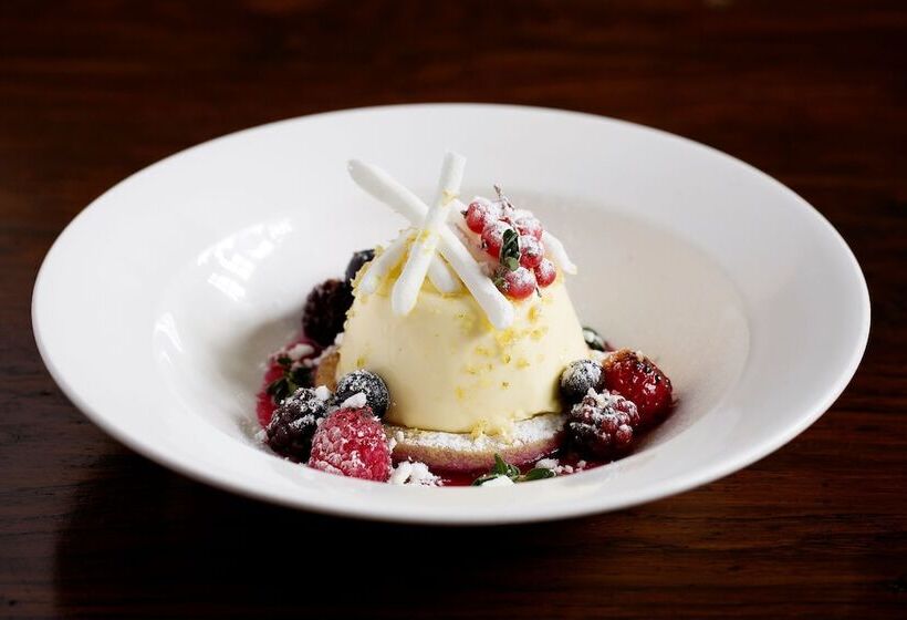 فندق فئة نجمة واحدة Old Swan