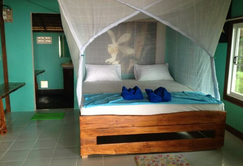 בית מלון כפרי Freeda Resort Koh Jum